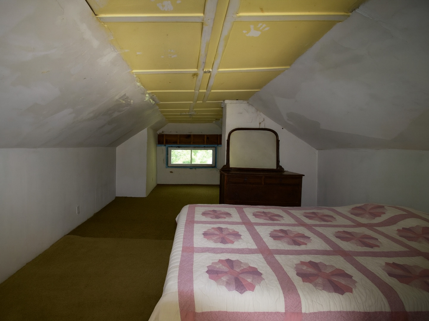 7871 W Oakleaf Avenue, Elmwood Park, IL 60707