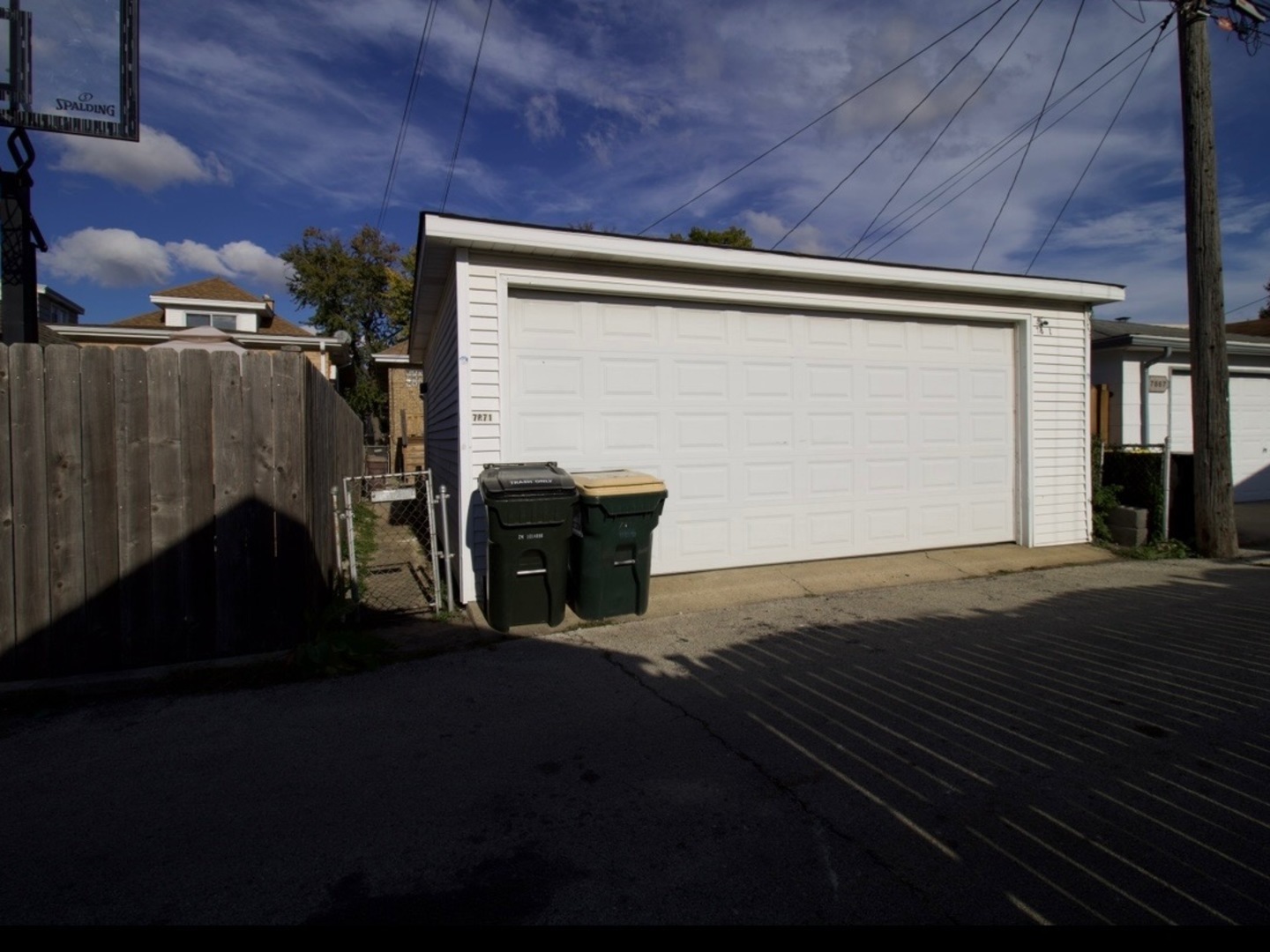 7871 W Oakleaf Avenue, Elmwood Park, IL 60707