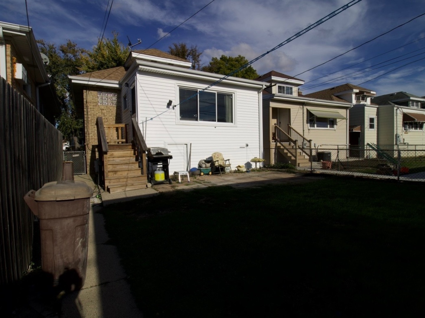 7871 W Oakleaf Avenue, Elmwood Park, IL 60707