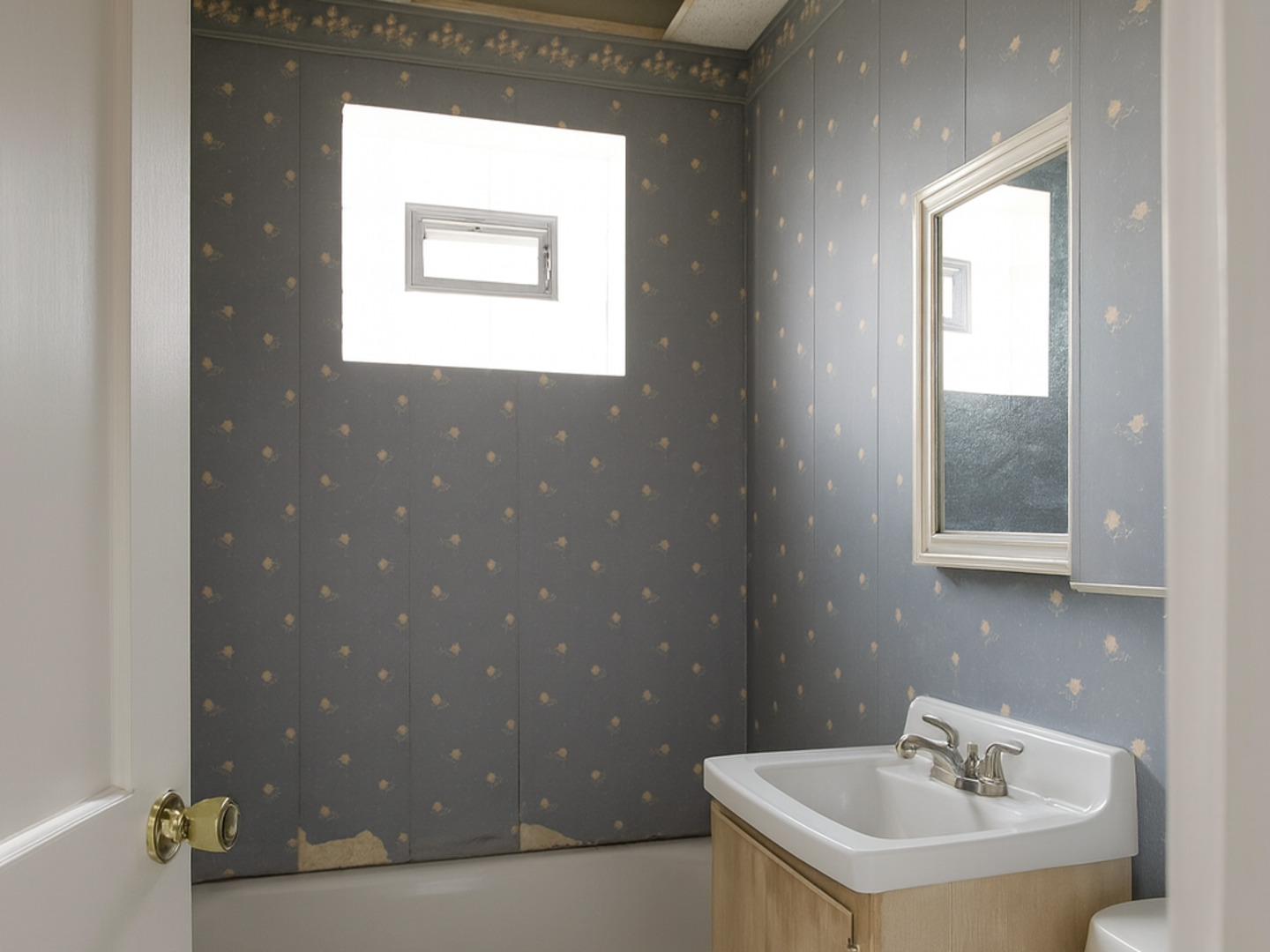 7871 W Oakleaf Avenue, Elmwood Park, IL 60707