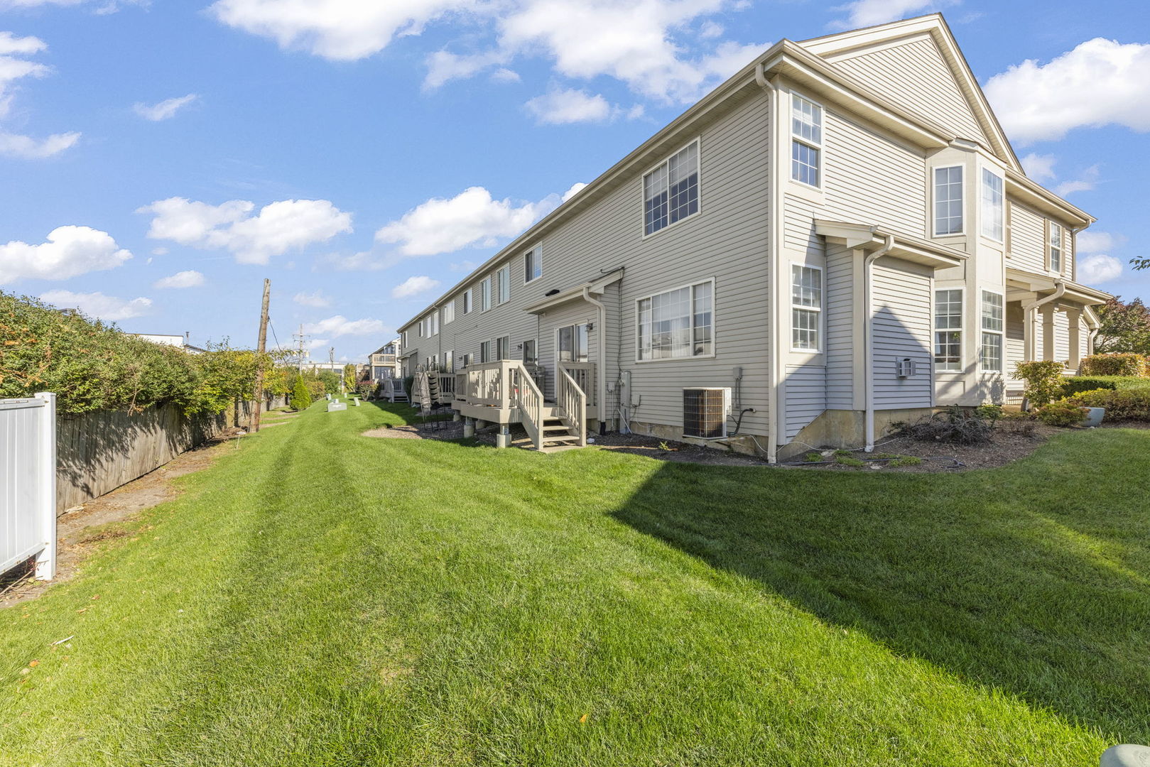 2020 Juniper Court, Glendale Heights, IL 60139