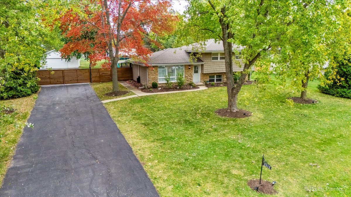 2512 Lockner Boulevard, Joliet, IL 60431