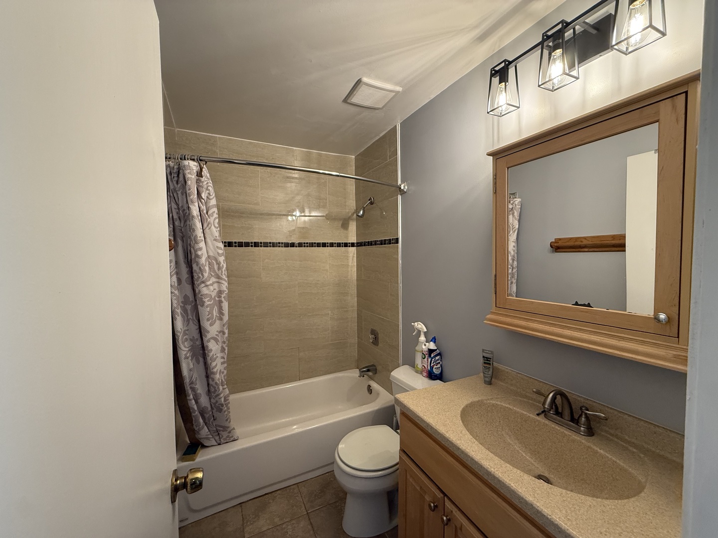 3722 Dory Circle, Hanover Park, IL 60133