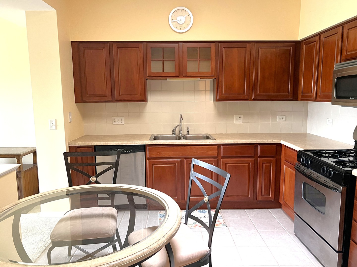 3451 N Carriageway Drive #503, Arlington Heights, IL 60004