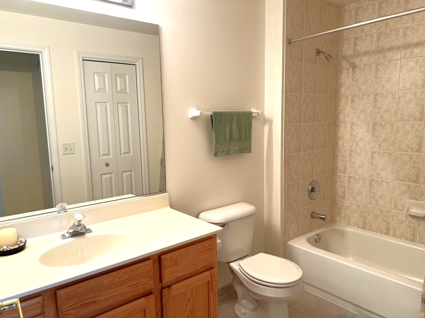 3451 N Carriageway Drive #503, Arlington Heights, IL 60004