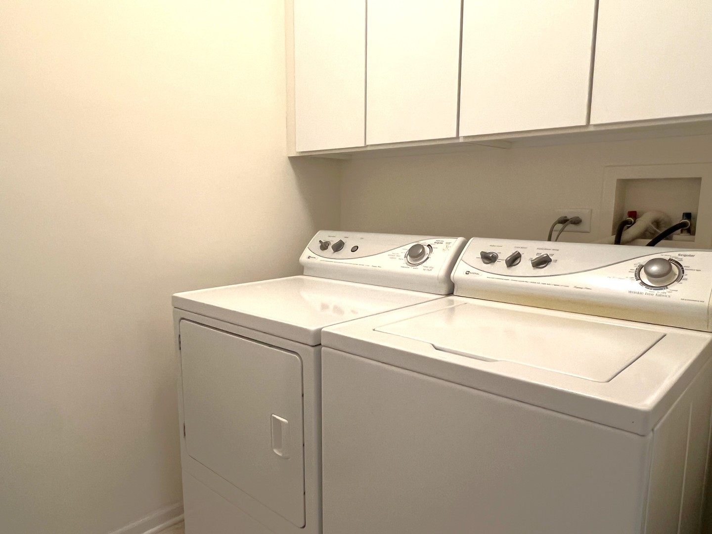 3451 N Carriageway Drive #503, Arlington Heights, IL 60004