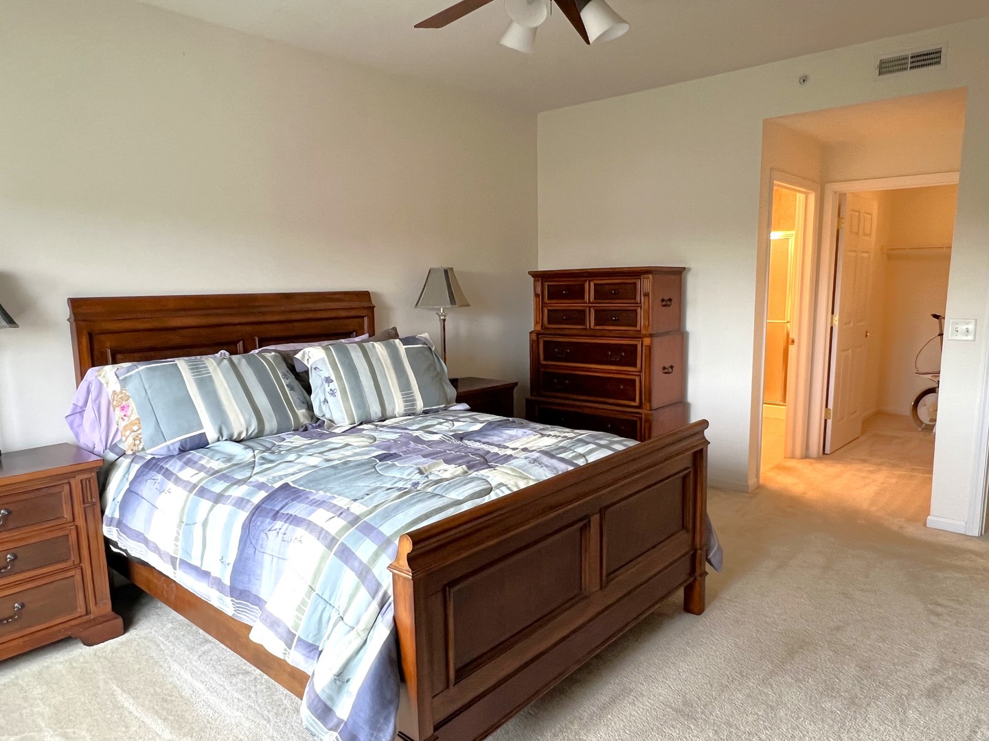 3451 N Carriageway Drive #503, Arlington Heights, IL 60004