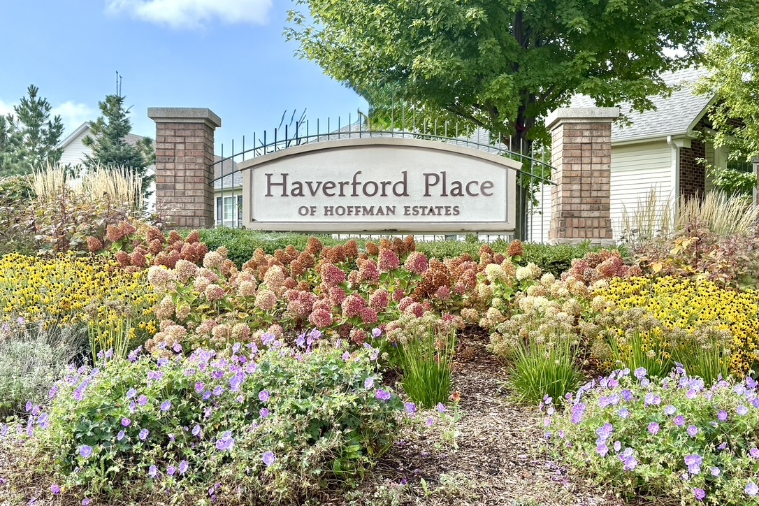 1870 Hampshire Drive, Hoffman Estates, IL 60192