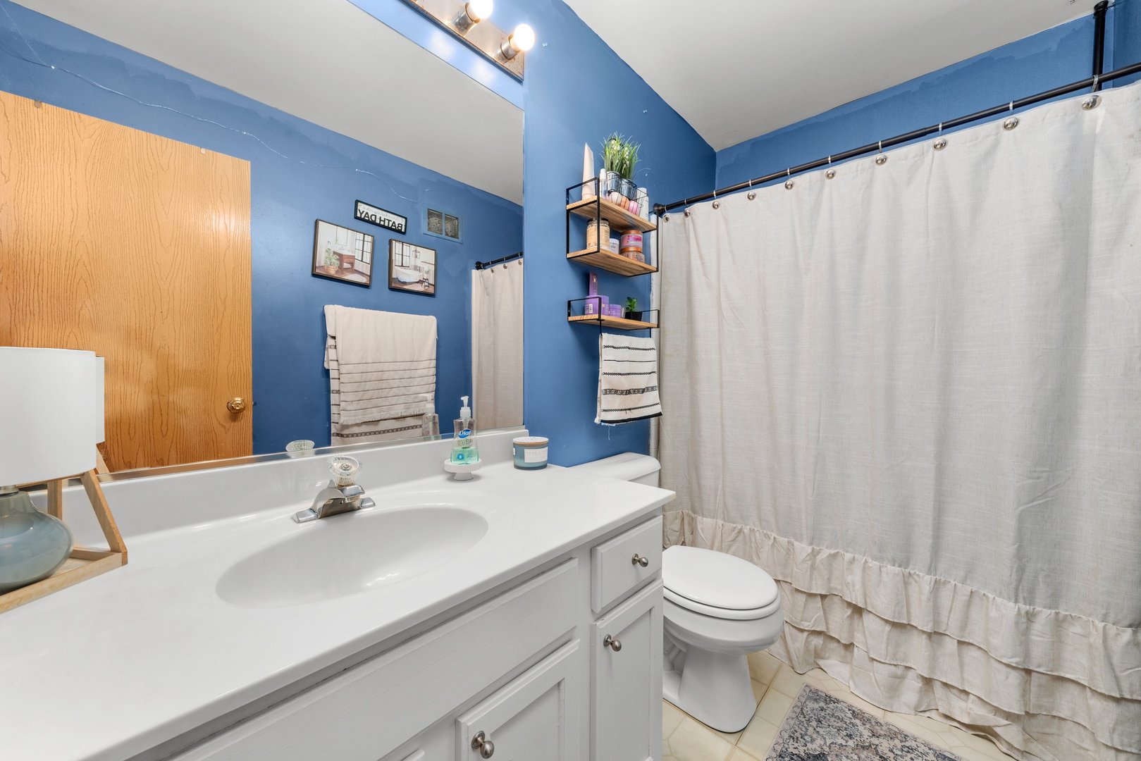 125 Presidential Boulevard, Oswego, IL 60543