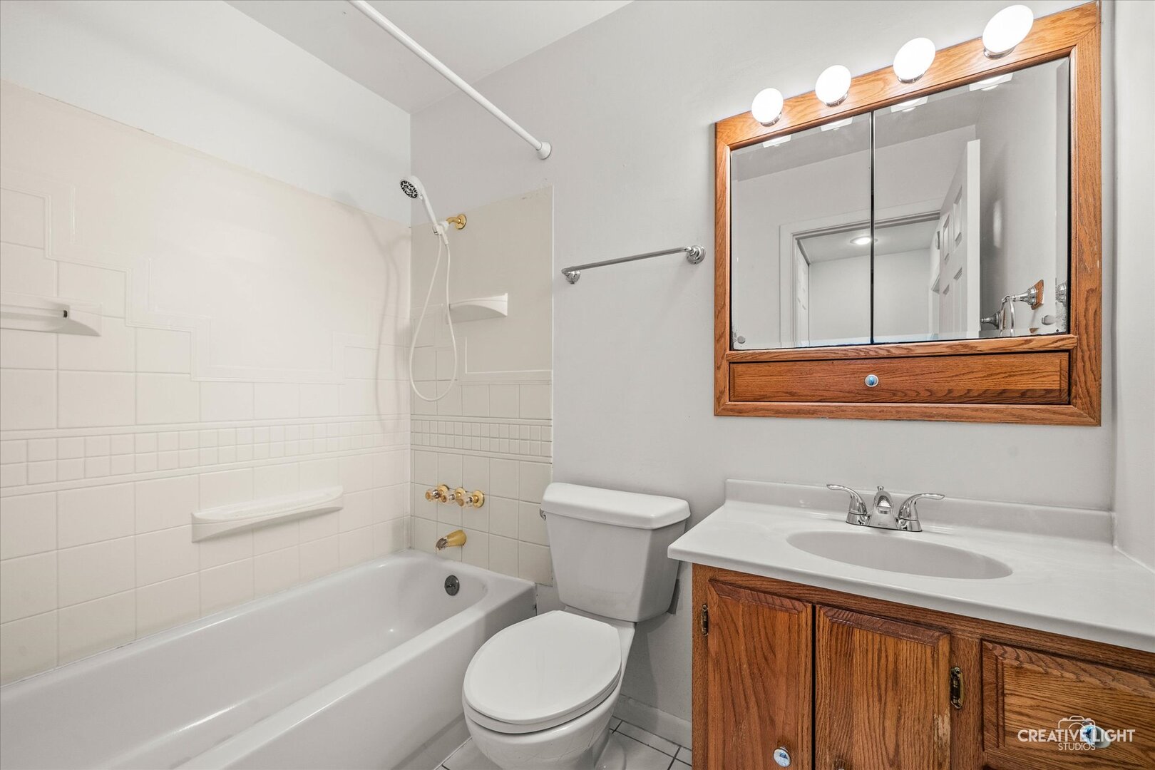 21 Fernwood Road, Montgomery, IL 60538