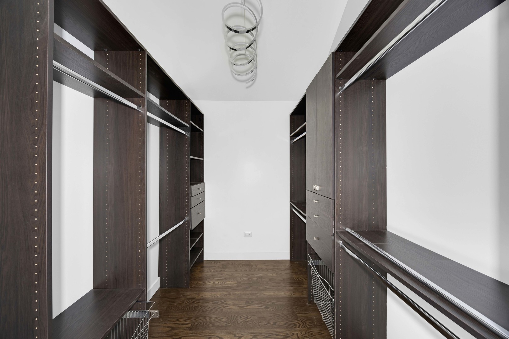 9059 Oneill Drive, Burr Ridge, IL 60527