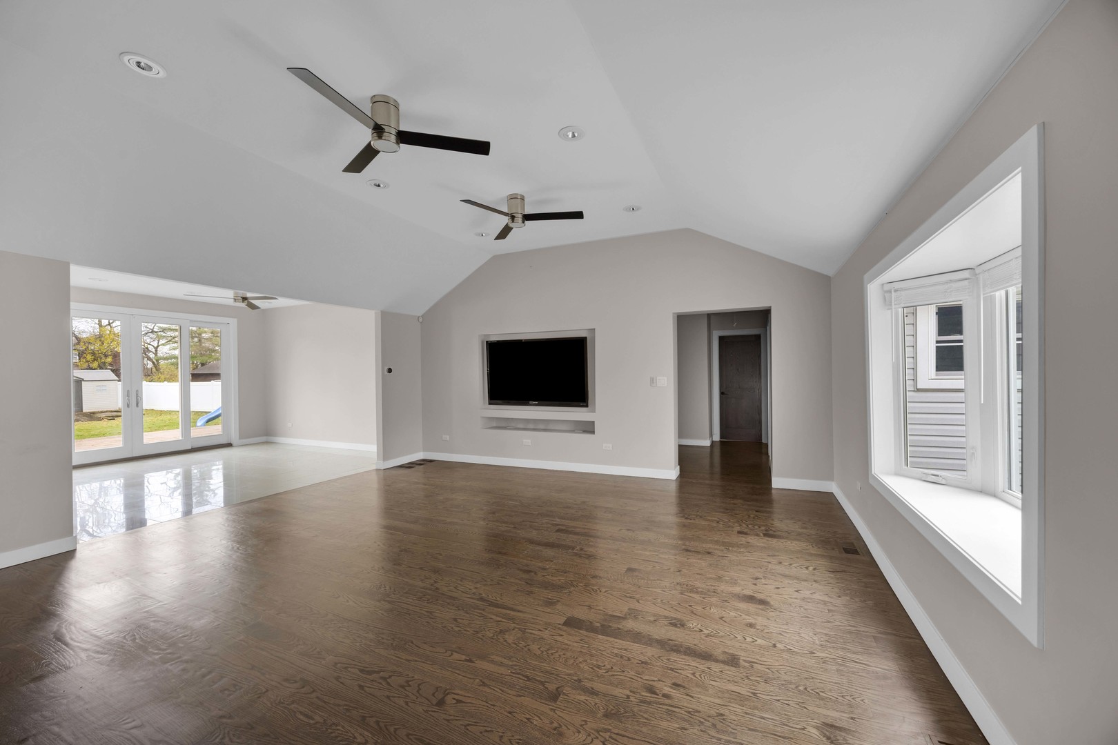 9059 Oneill Drive, Burr Ridge, IL 60527