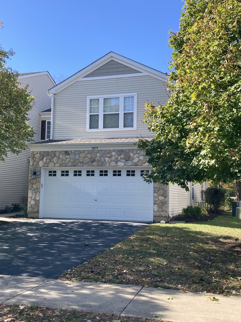 3871 Blackstone Drive, Aurora, IL 60504