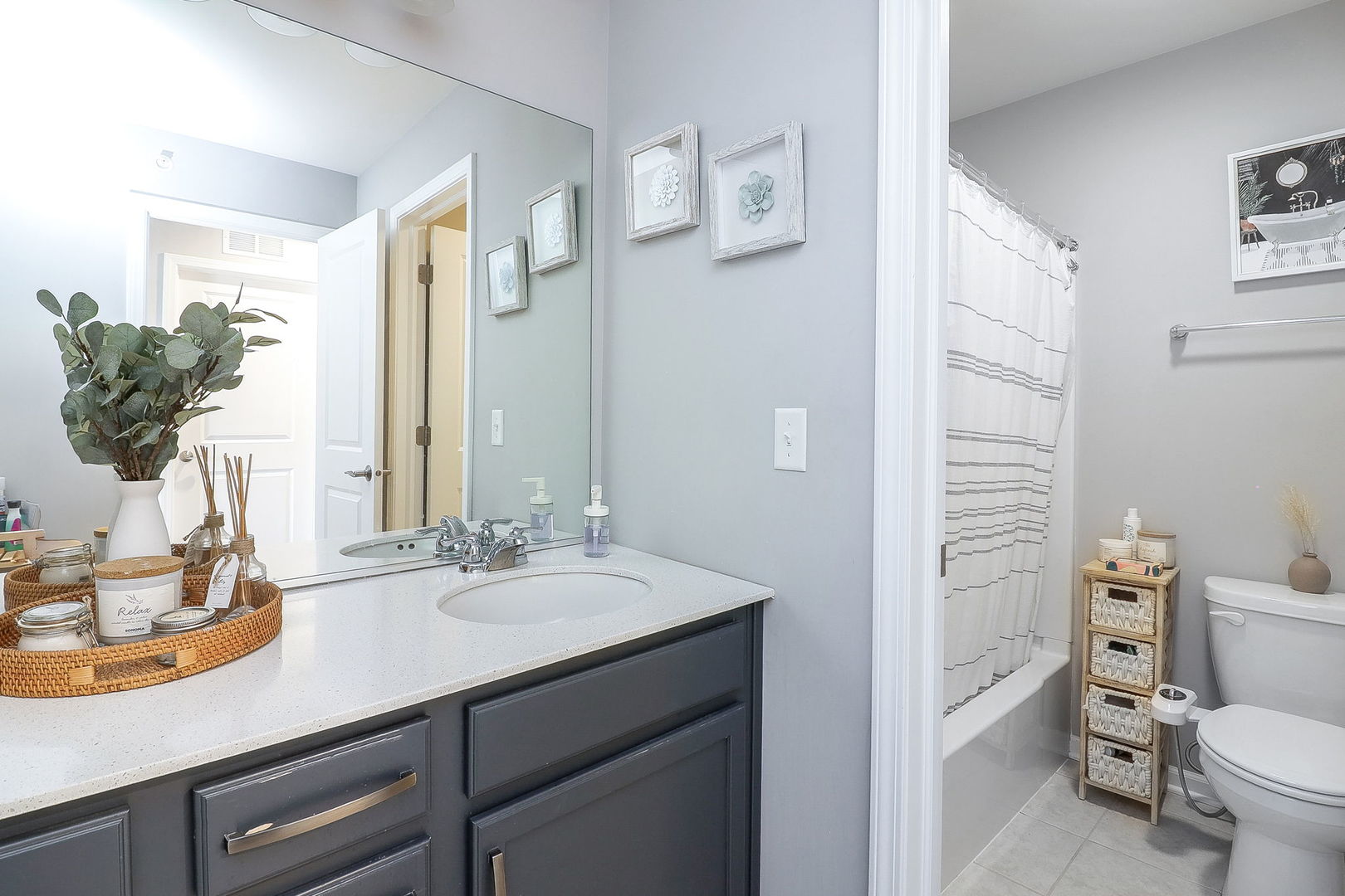 169 Waverly Court #169, Bloomingdale, IL 60108