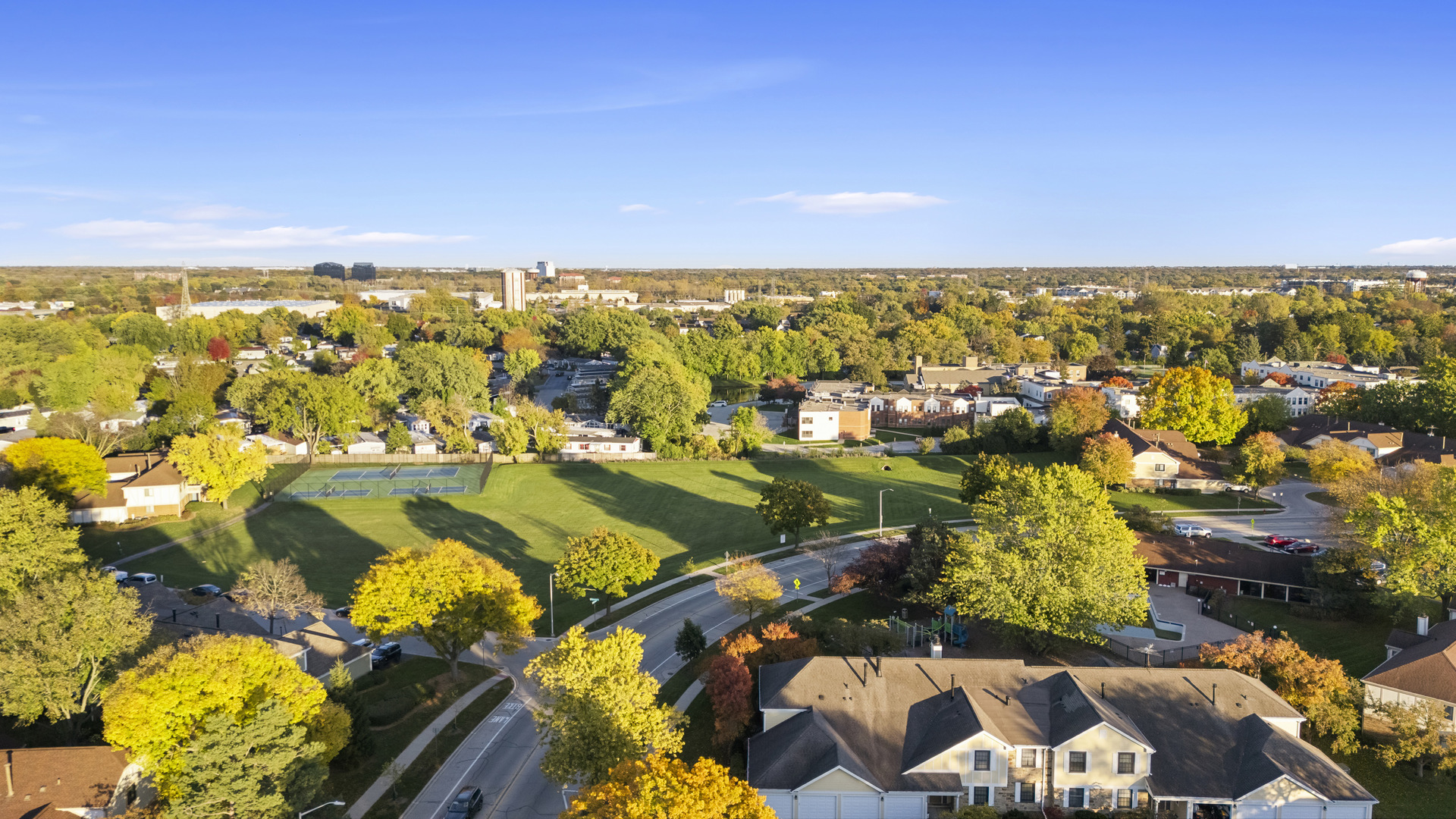 1168 Northbury Lane #B1, Wheeling, IL 60090