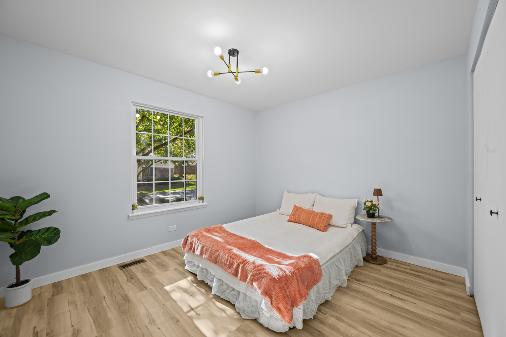 1168 Northbury Lane #B1, Wheeling, IL 60090