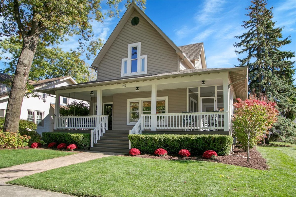 143 Walnut Street, Frankfort, IL 60423