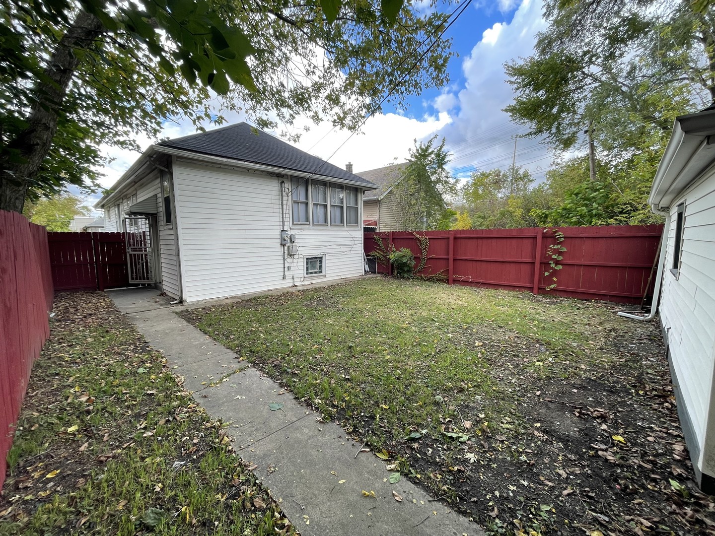 296 E 149th Street, Harvey, IL 60426