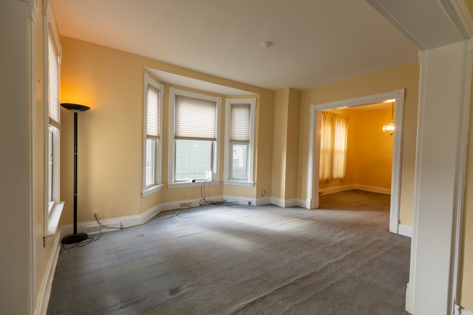 3212 Clinton Avenue, Berwyn, IL 60402