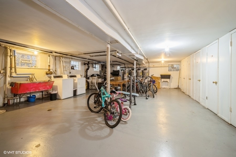 8610 W Summerdale Avenue #3N, Chicago, IL 60656