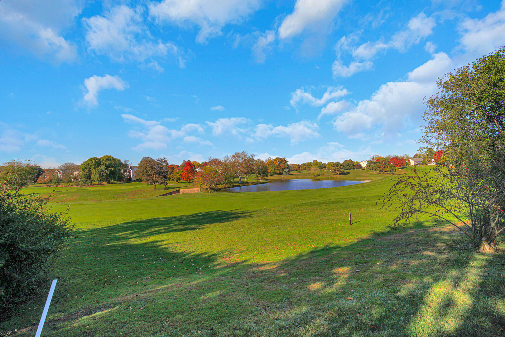 690 CHANDLER Road #302, Gurnee, IL 60031