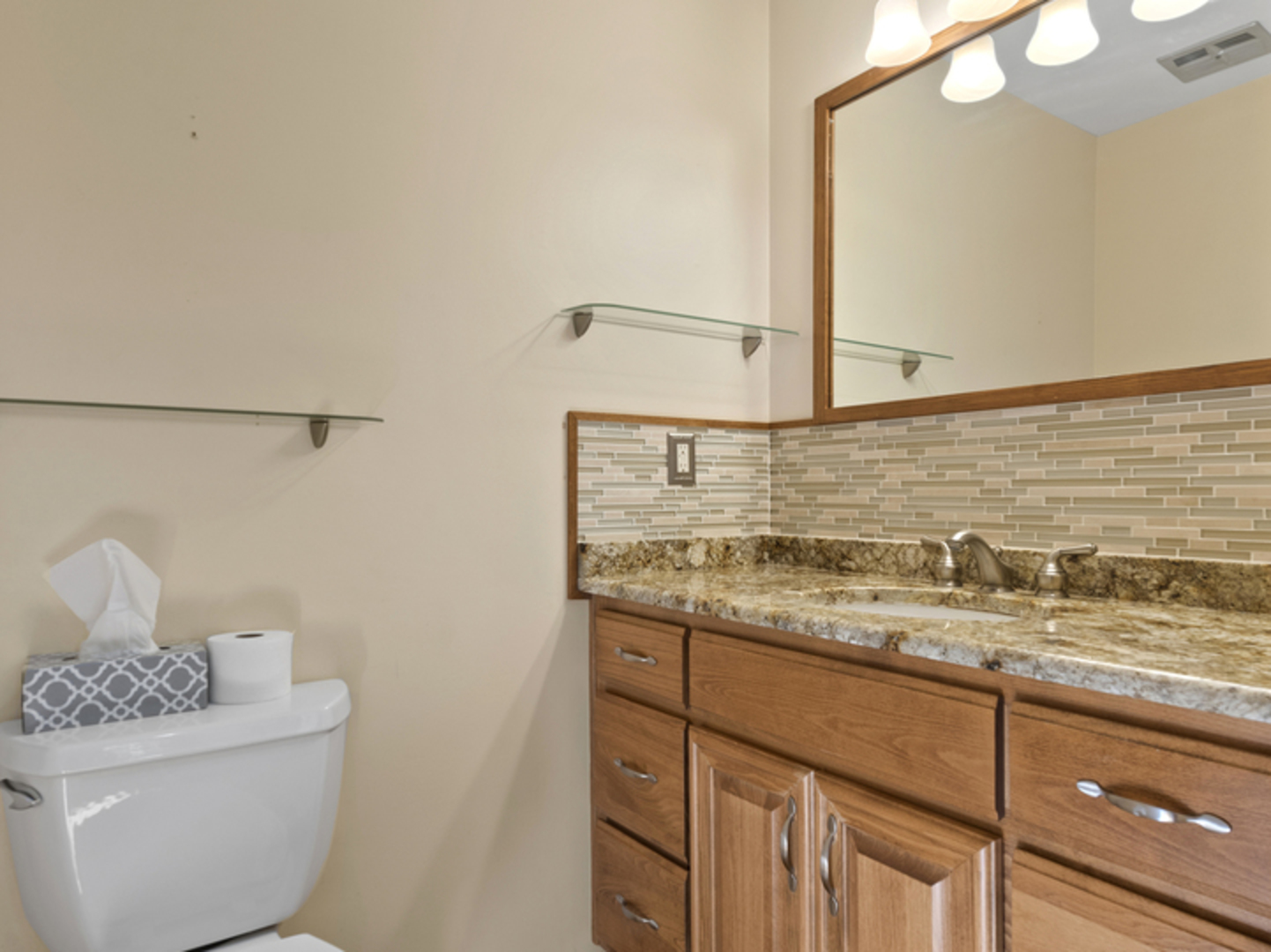 19714 Greenview Avenue, Mokena, IL 60448