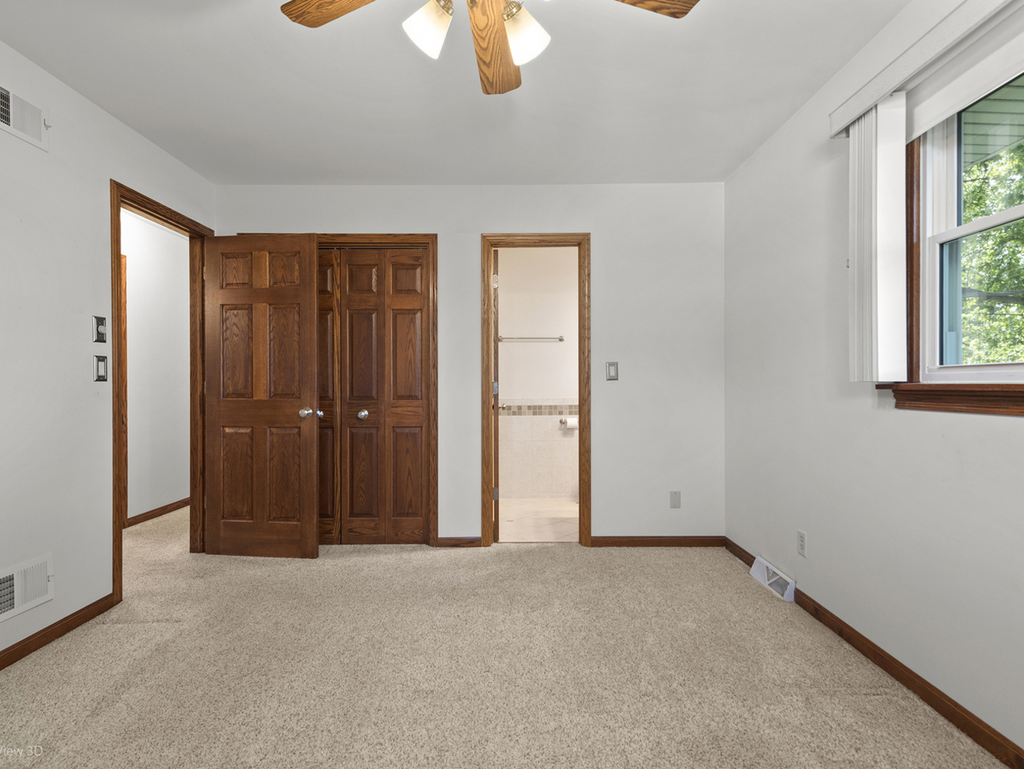 19714 Greenview Avenue, Mokena, IL 60448