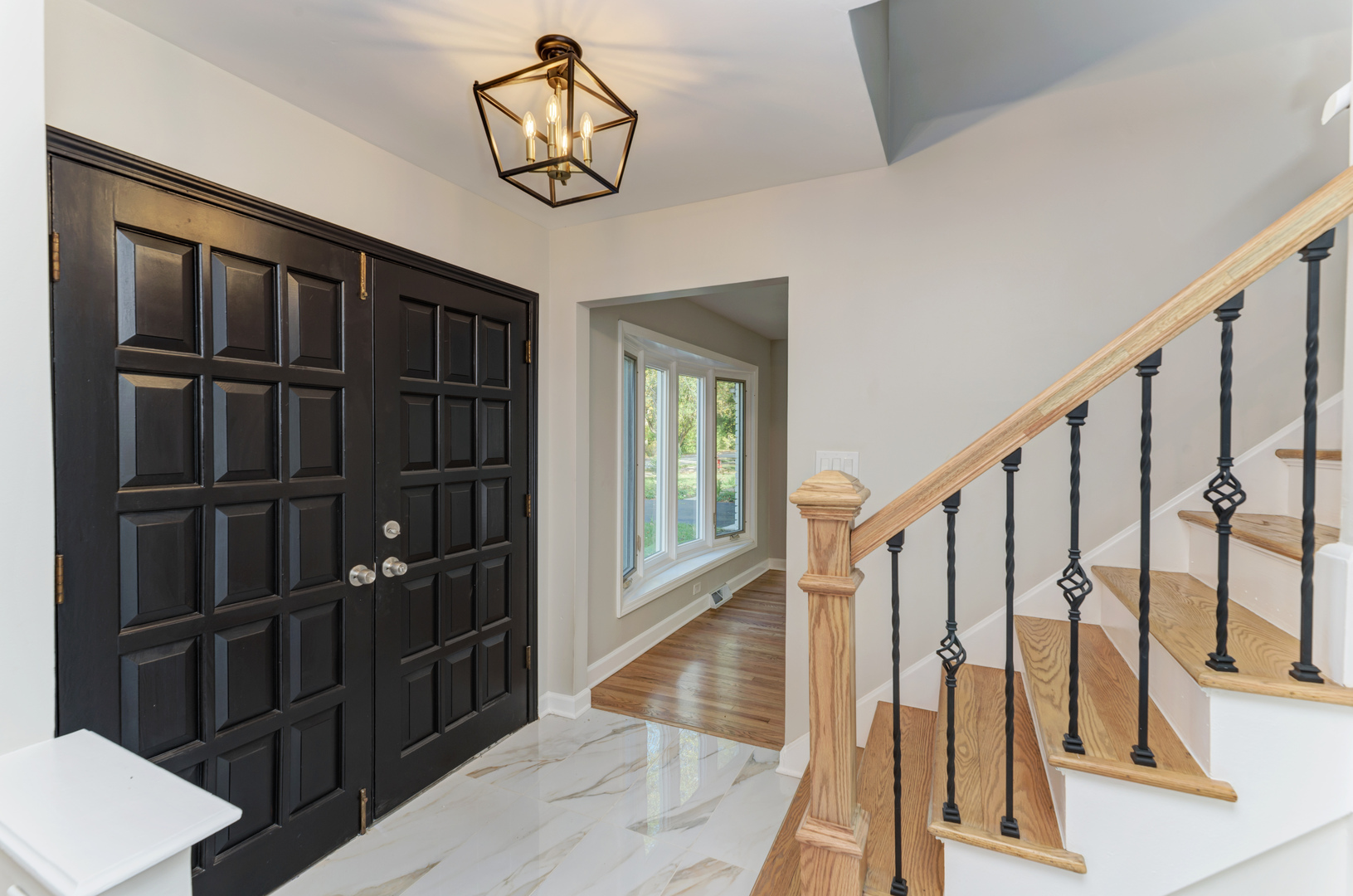 311 Montclare Lane, Wood Dale, IL 60191