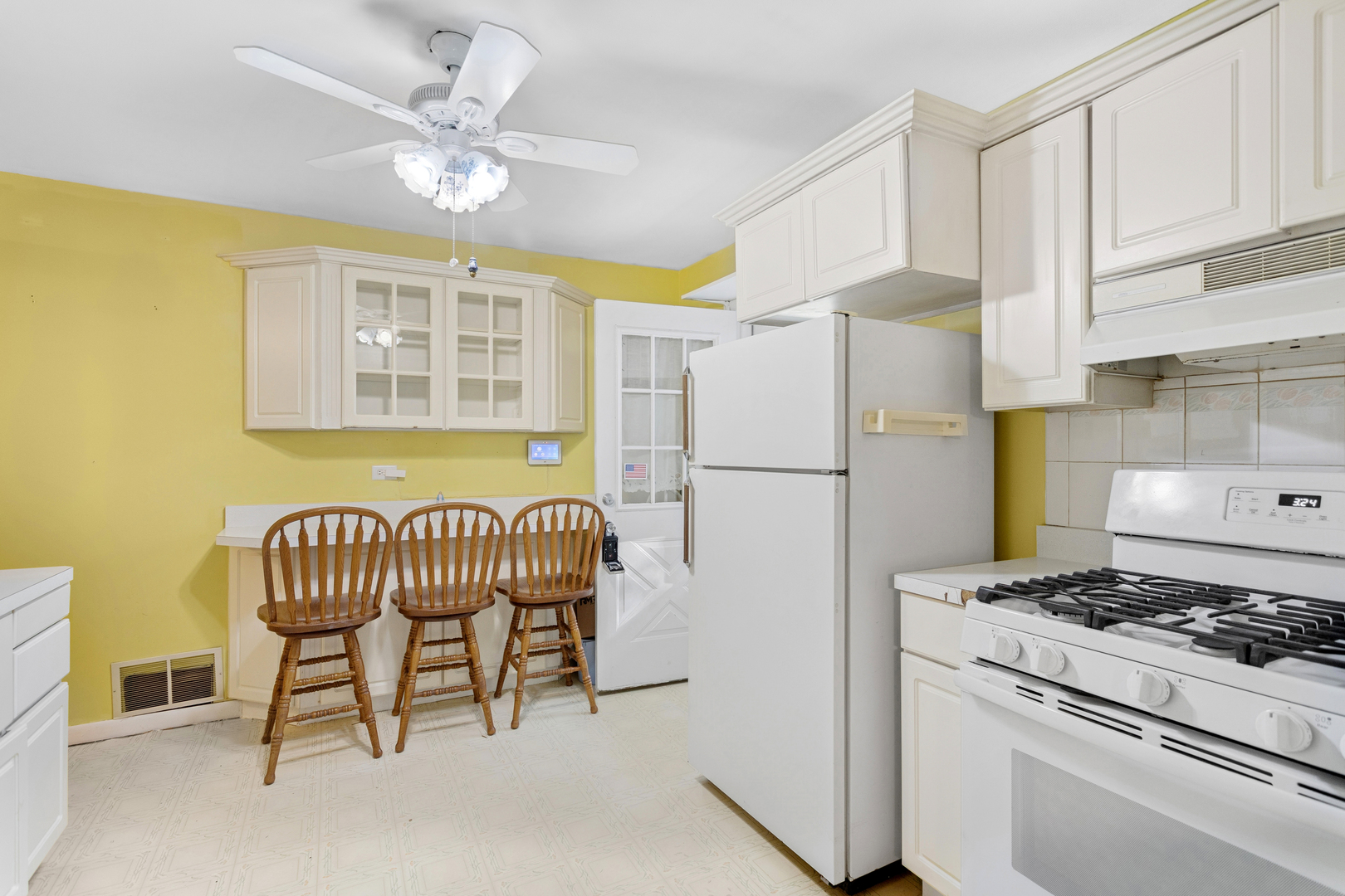 16910 Head Avenue, Hazel Crest, IL 60429