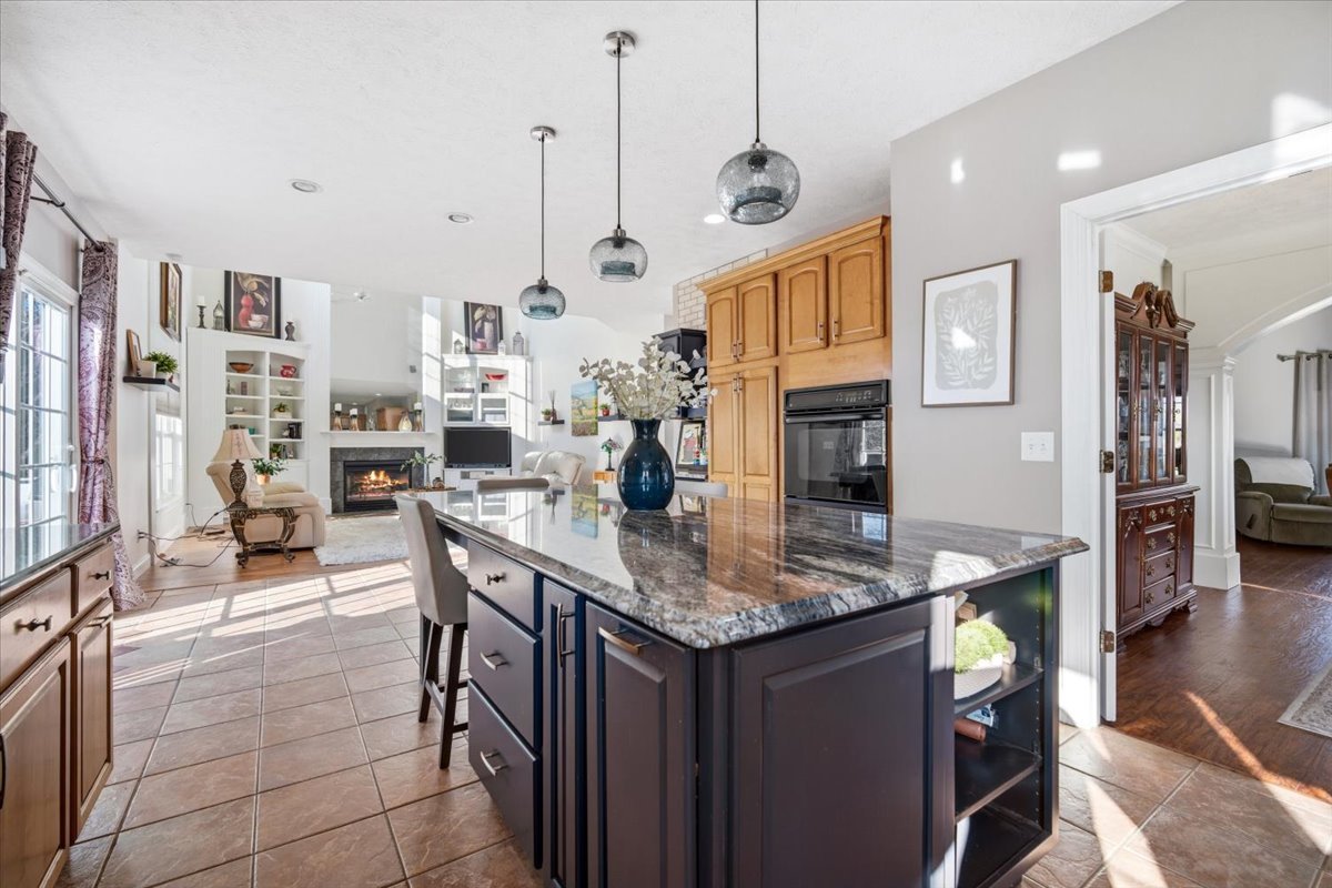 13622 Whitetail Drive, Bloomington, IL 61705