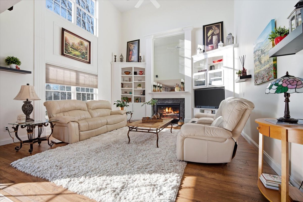 13622 Whitetail Drive, Bloomington, IL 61705