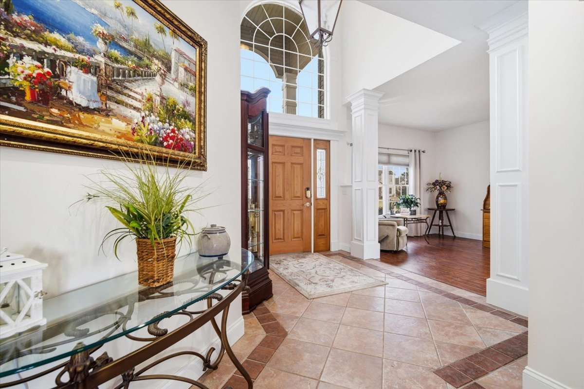 13622 Whitetail Drive, Bloomington, IL 61705