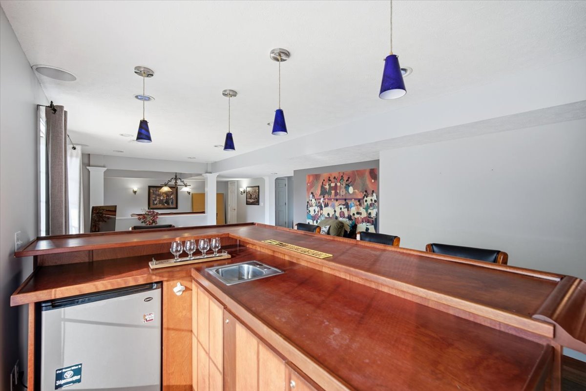 13622 Whitetail Drive, Bloomington, IL 61705