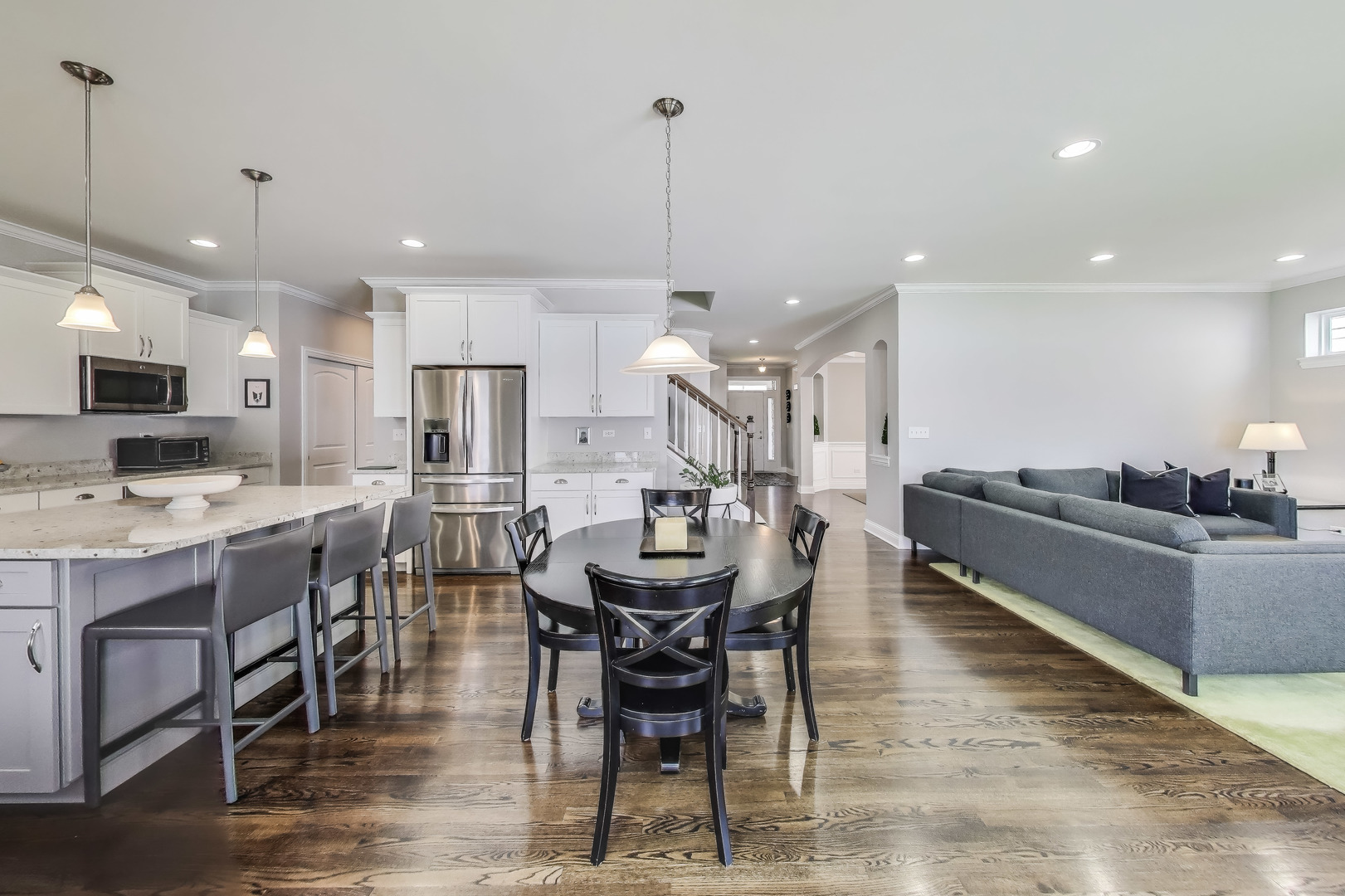 557 N Myrtle Avenue, Elmhurst, IL 60126