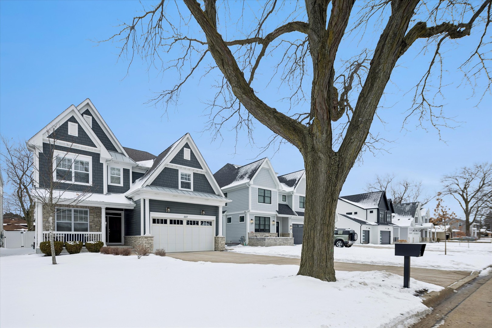 557 N Myrtle Avenue, Elmhurst, IL 60126