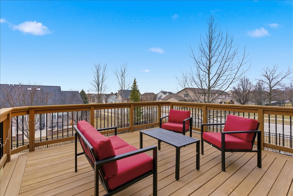 5101 Londonderry Road, Bloomington, IL 61704