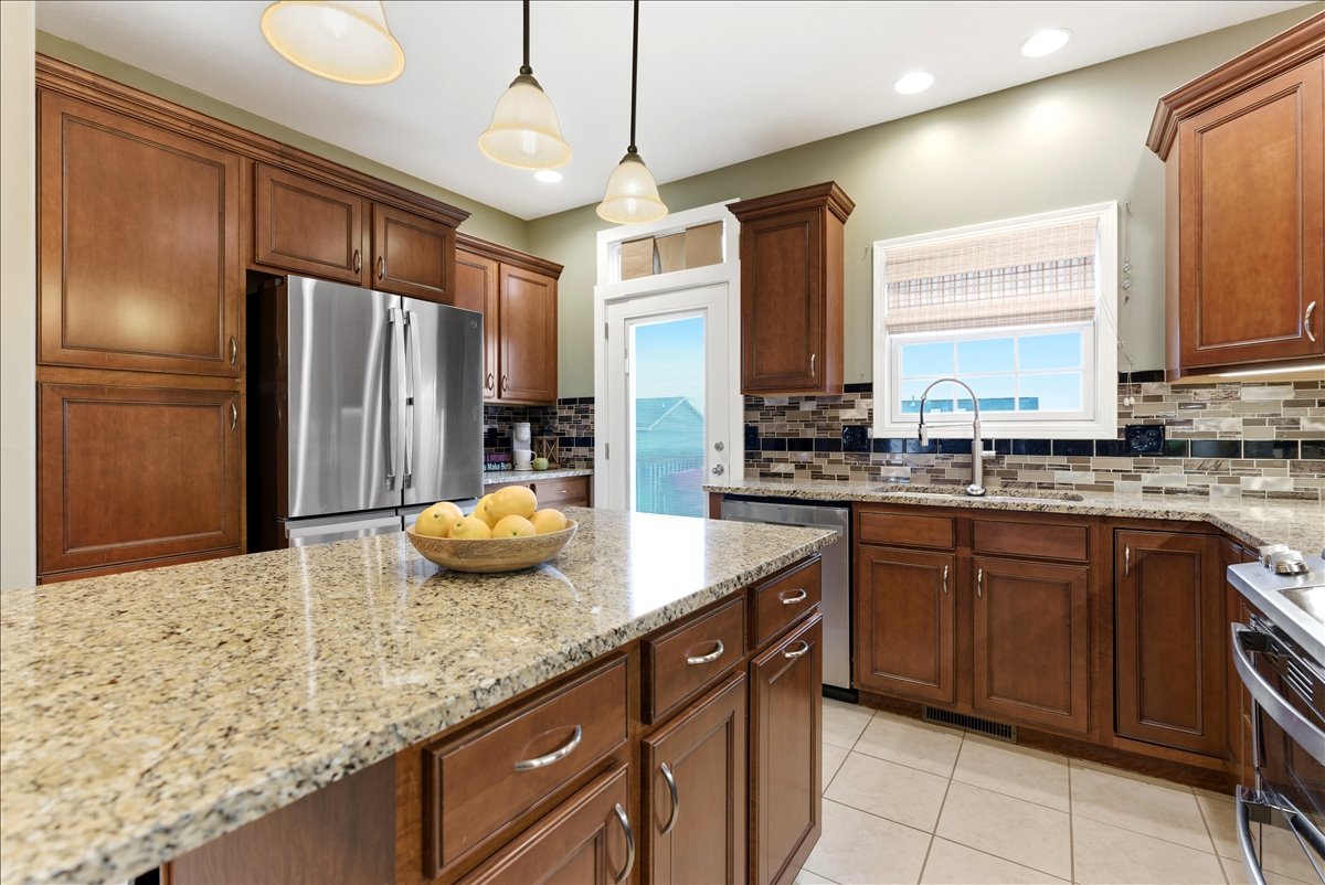 5101 Londonderry Road, Bloomington, IL 61704