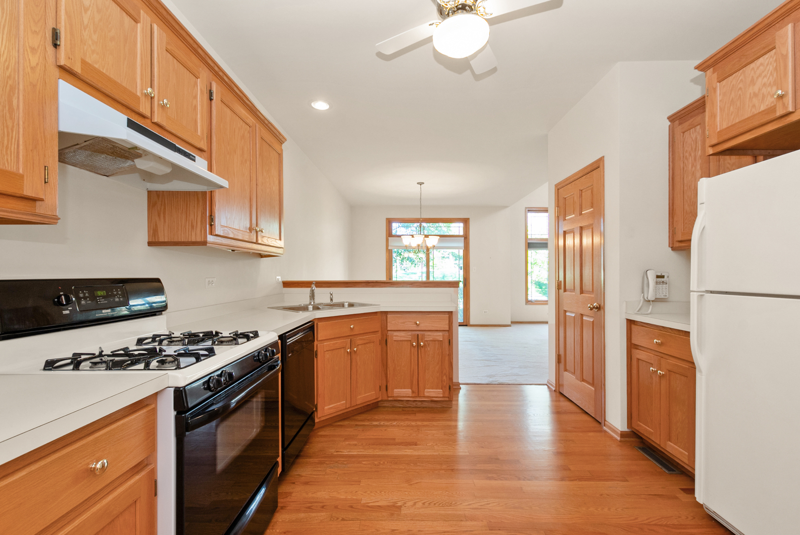 10848 Canterbury Drive, Mokena, IL 60448