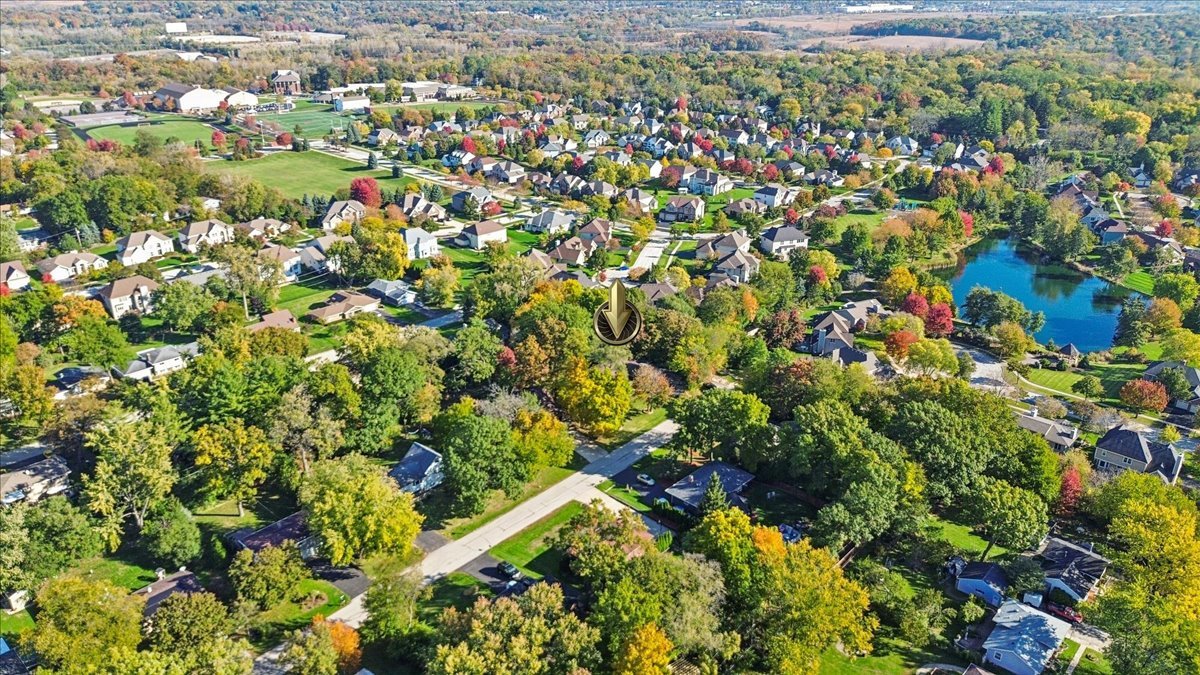 29W214 Lee Road, West Chicago, IL 60185