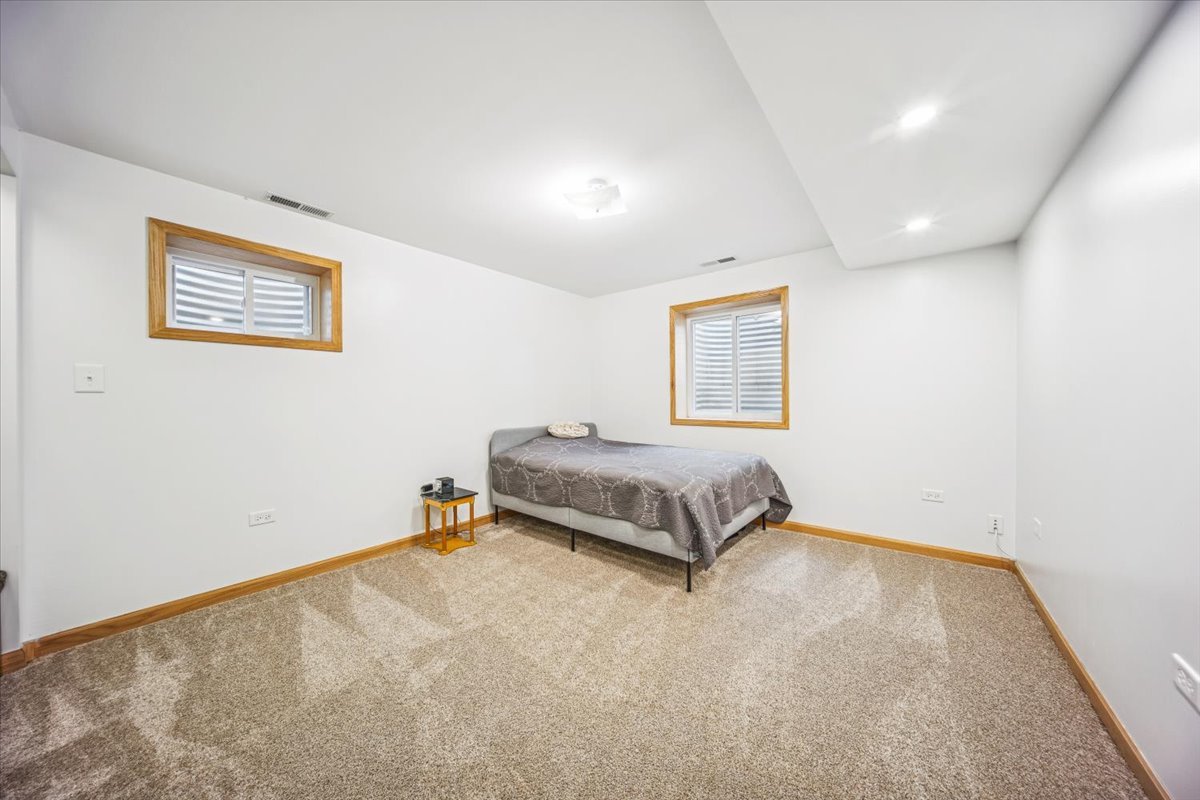 29W214 Lee Road, West Chicago, IL 60185