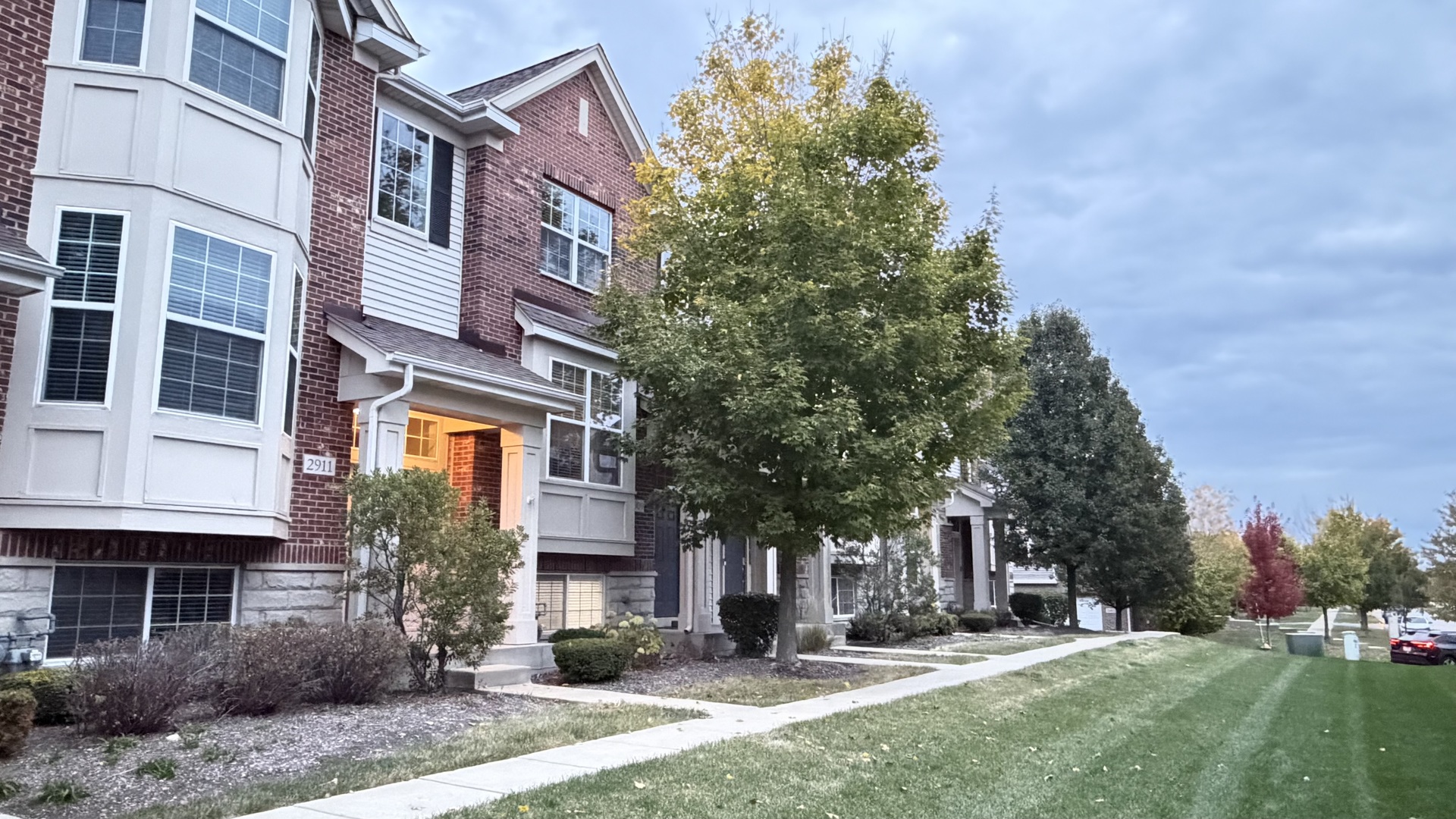 2911 Henley Lane #2911, Naperville, IL 60540