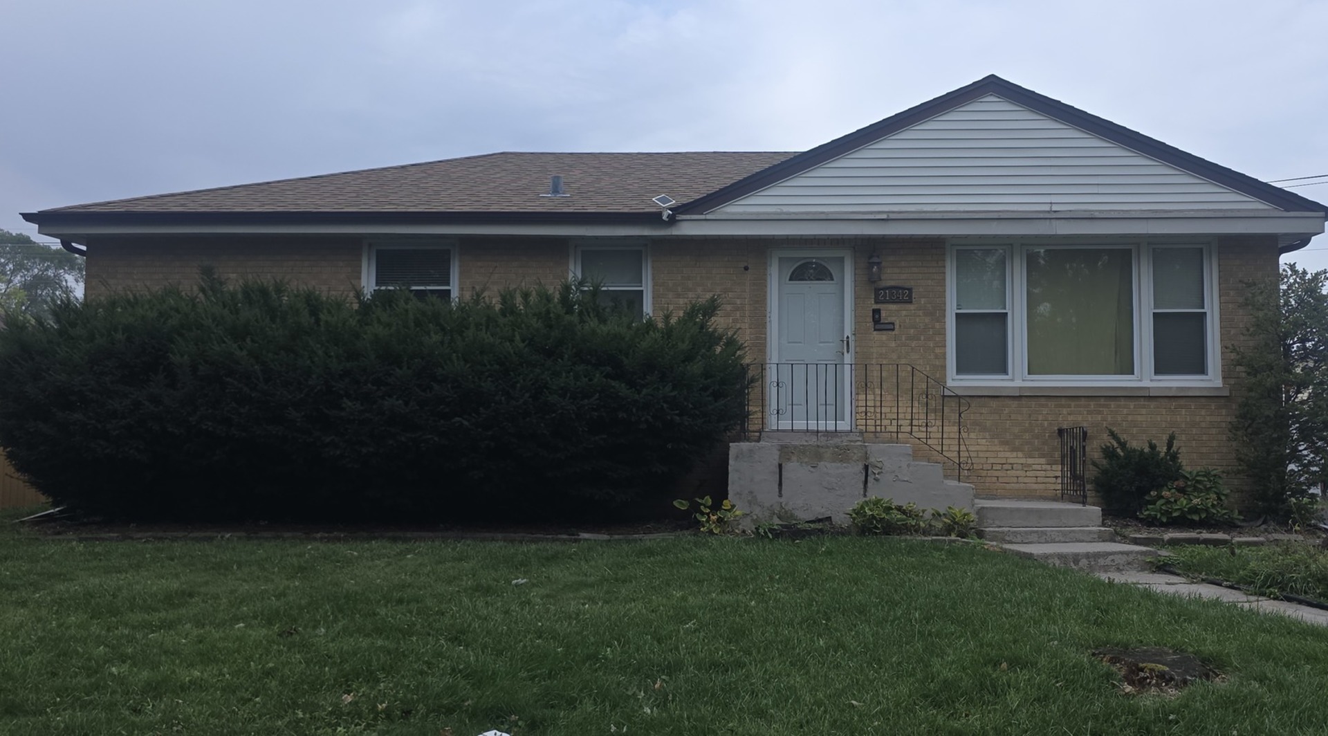 21342 S JEFFREY Drive, Matteson, IL 60443