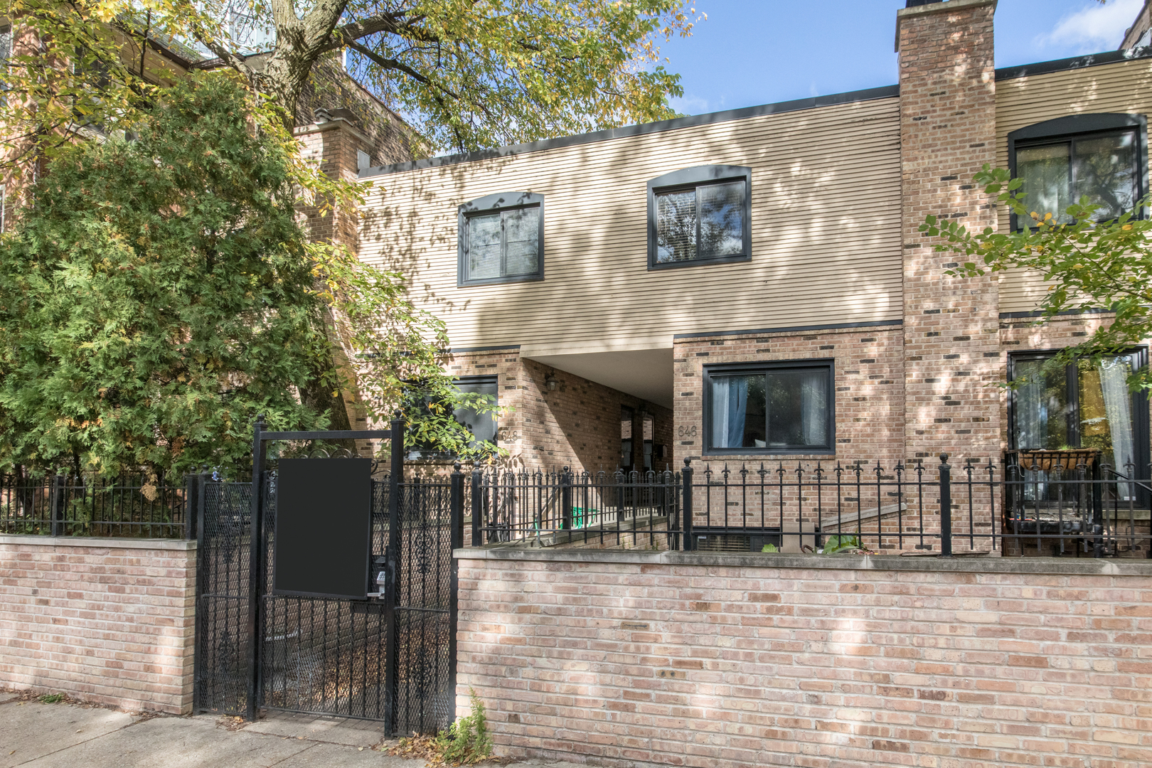 648 W Belden Avenue #B, Chicago, IL 60614