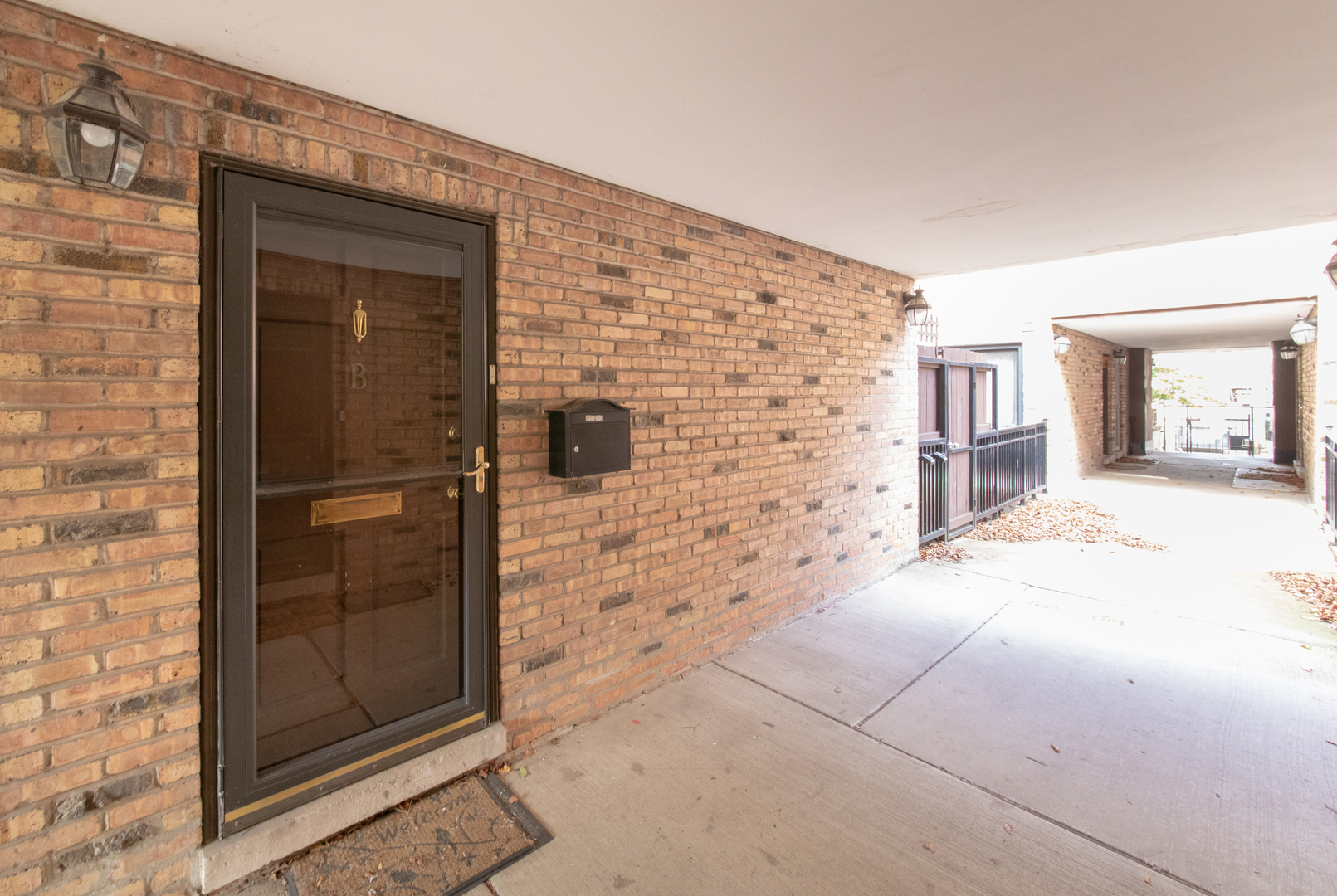 648 W Belden Avenue #B, Chicago, IL 60614