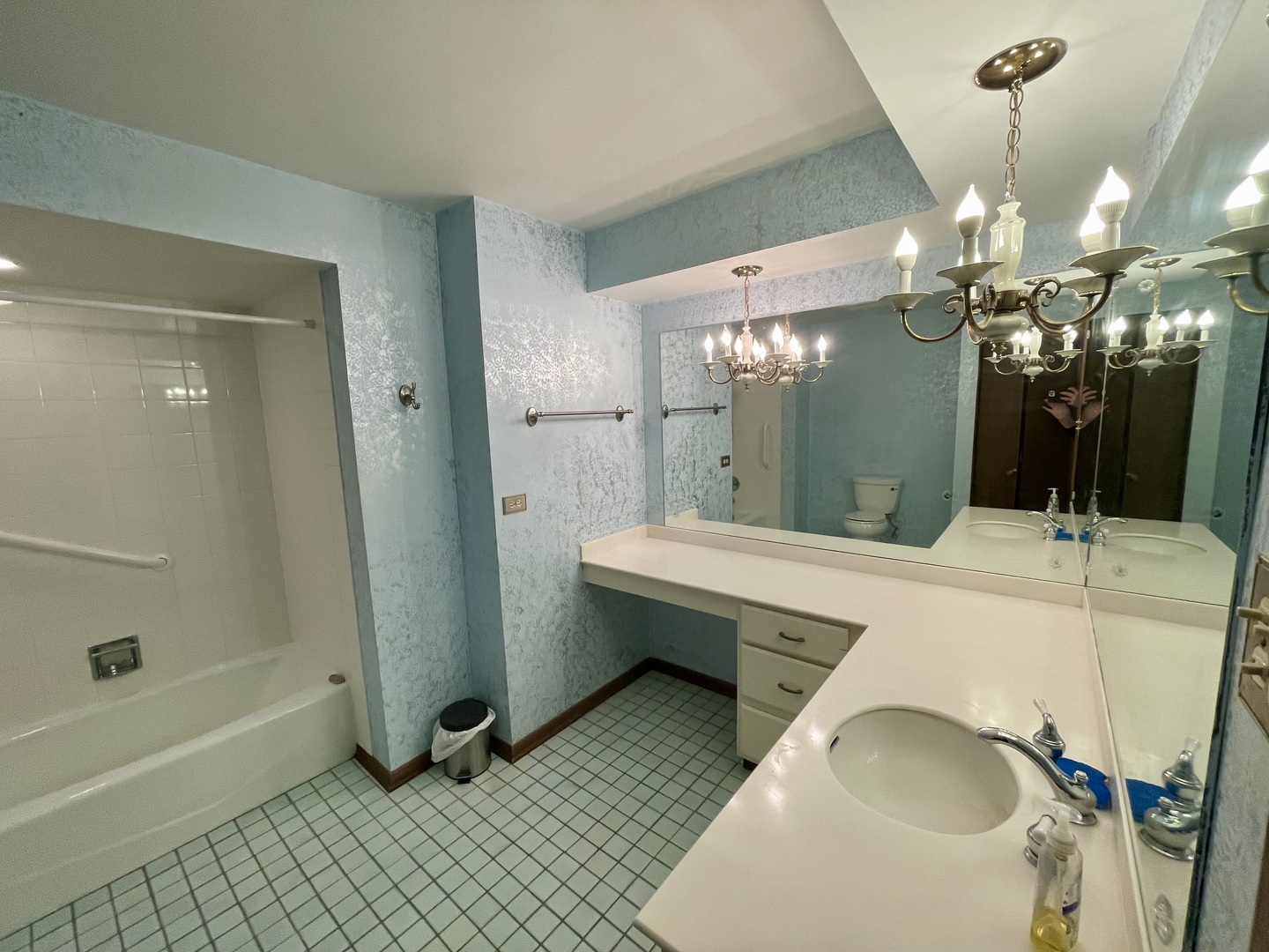 7800 W Foresthill Lane #104, Palos Heights, IL 60463