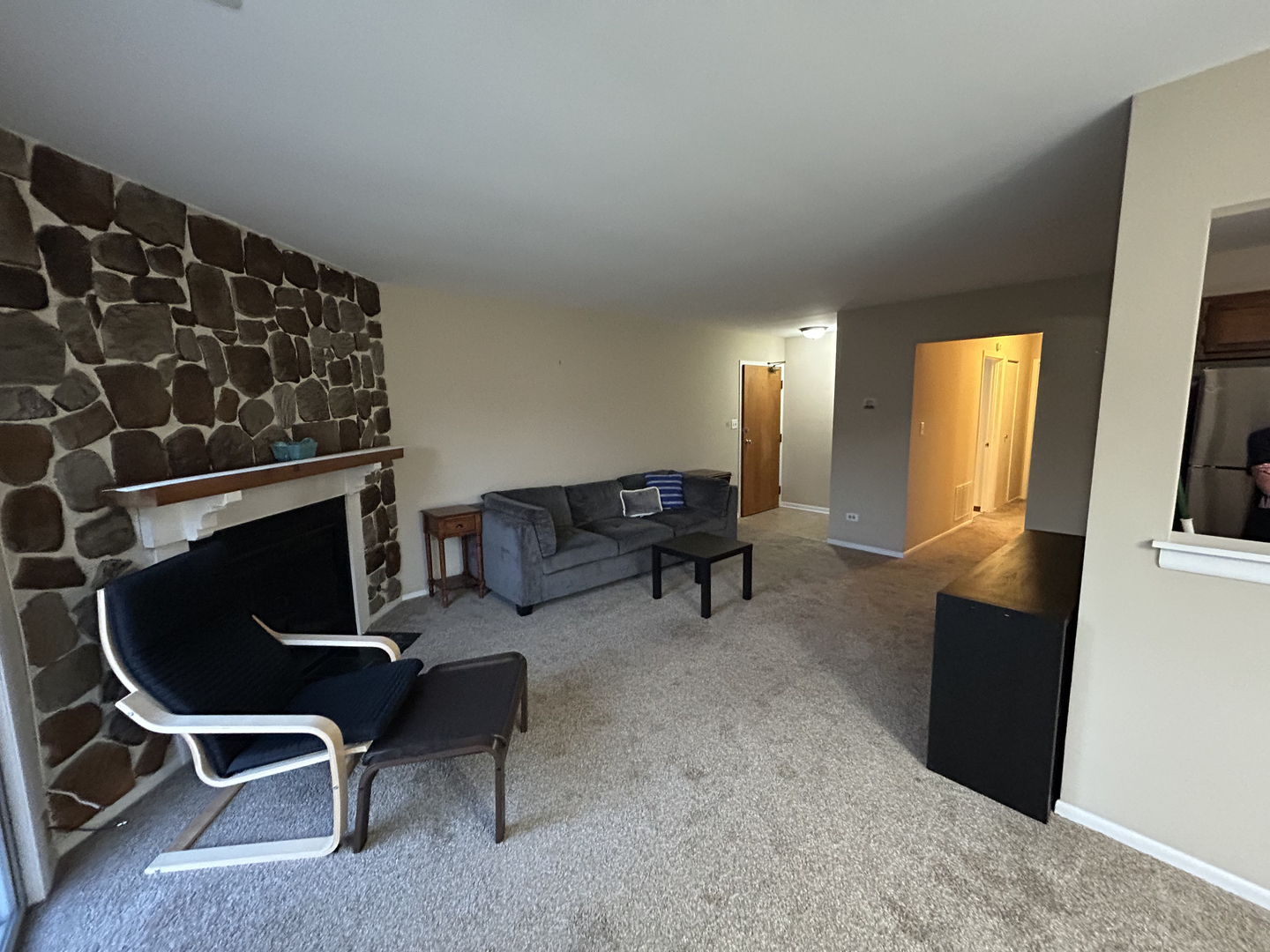 7030 Park Lane Court #203, Woodridge, IL 60517