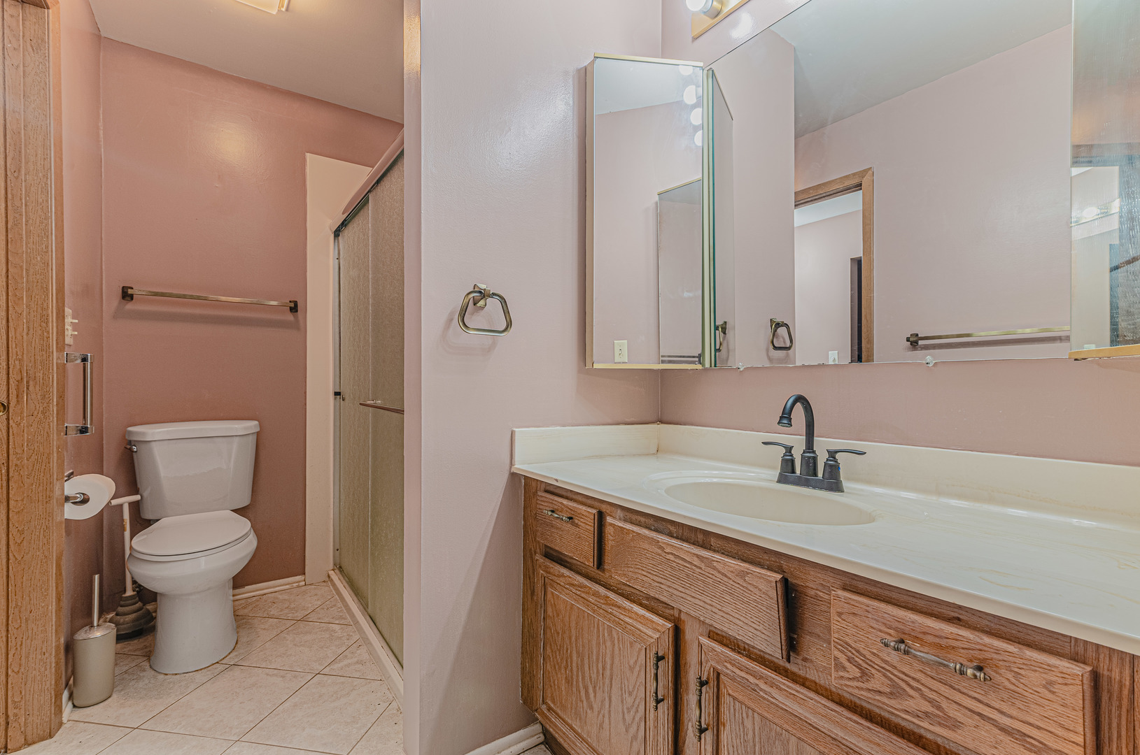 5 Creekside Circle #B, Elgin, IL 60123