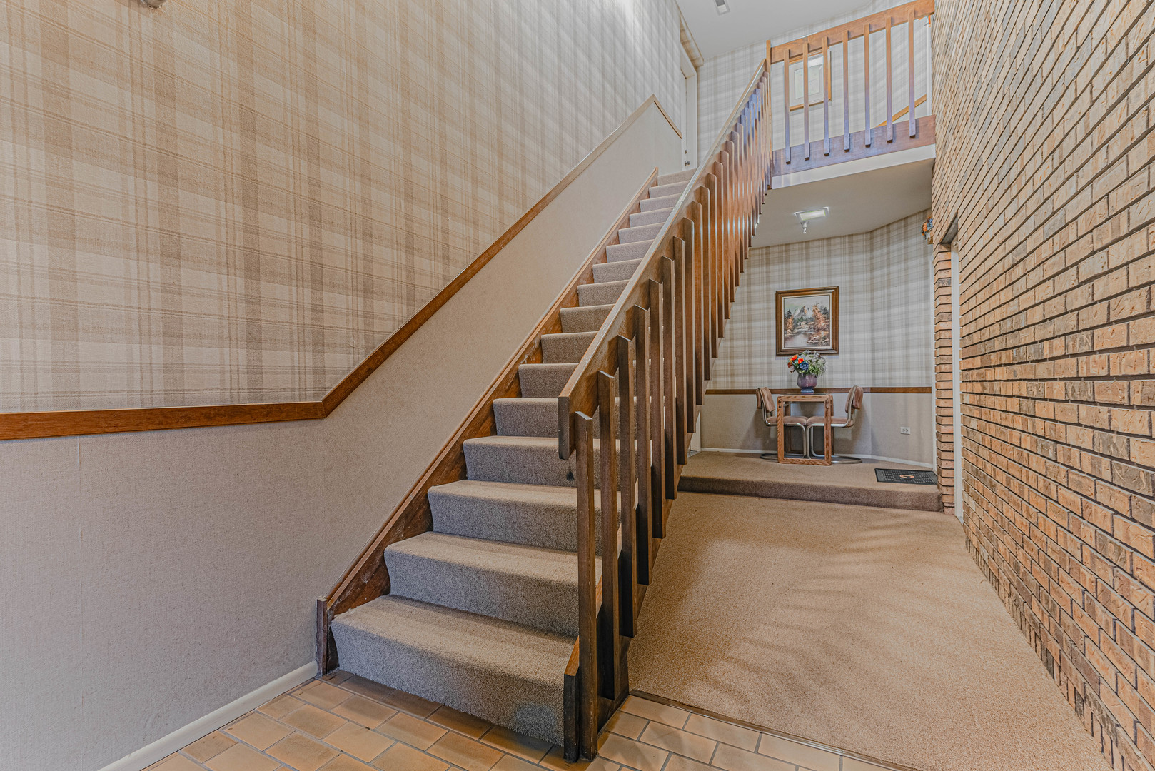 5 Creekside Circle #B, Elgin, IL 60123