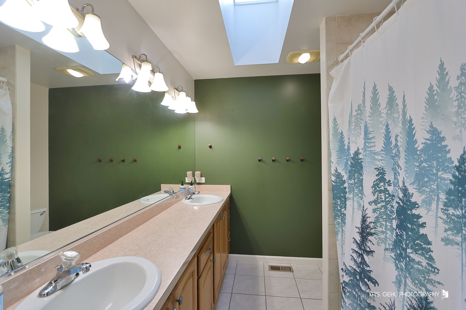 269 Lakewood Drive, Antioch, IL 60002