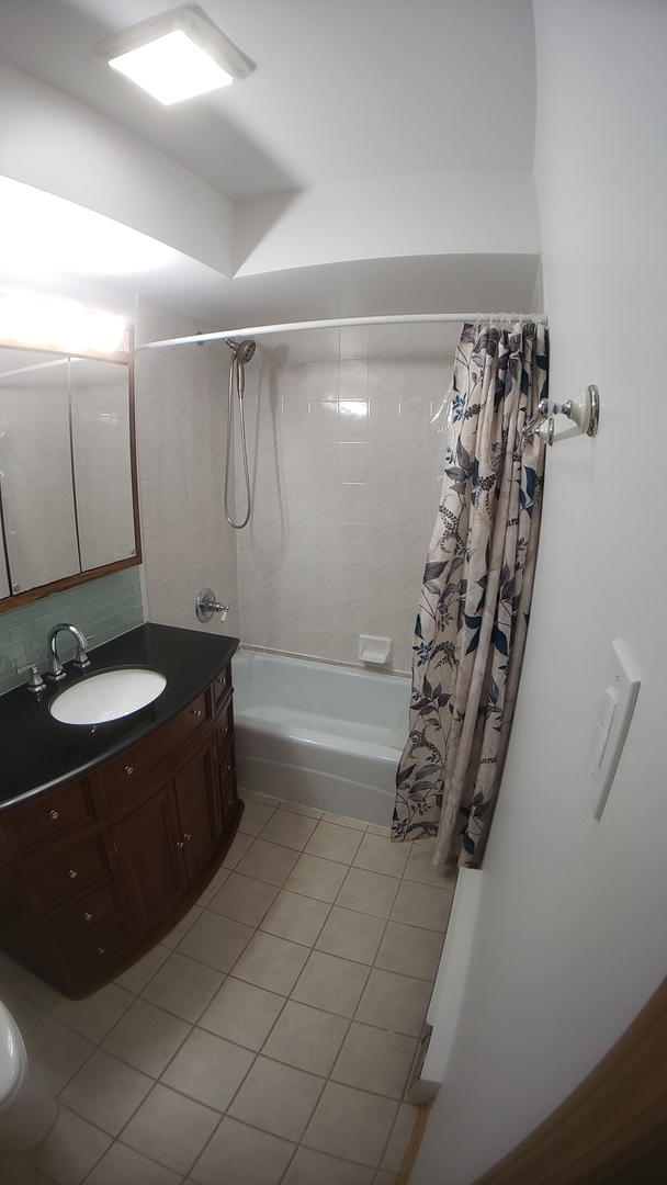 1130 Dunlop Avenue #2C, Forest Park, IL 60130